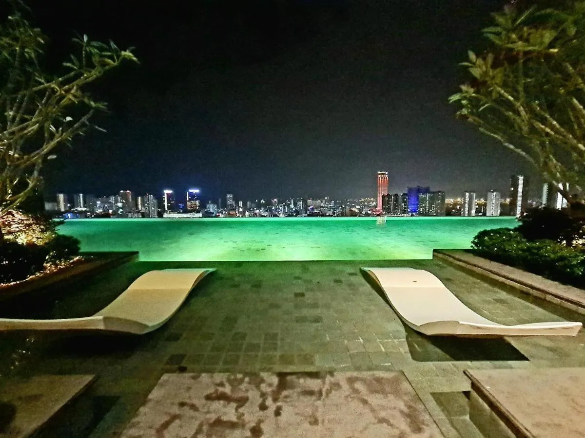 Konukevi Rooftop - Sky Pool - 2Br Premium Homestay - Georgetown 城市 6 Pax Malezya