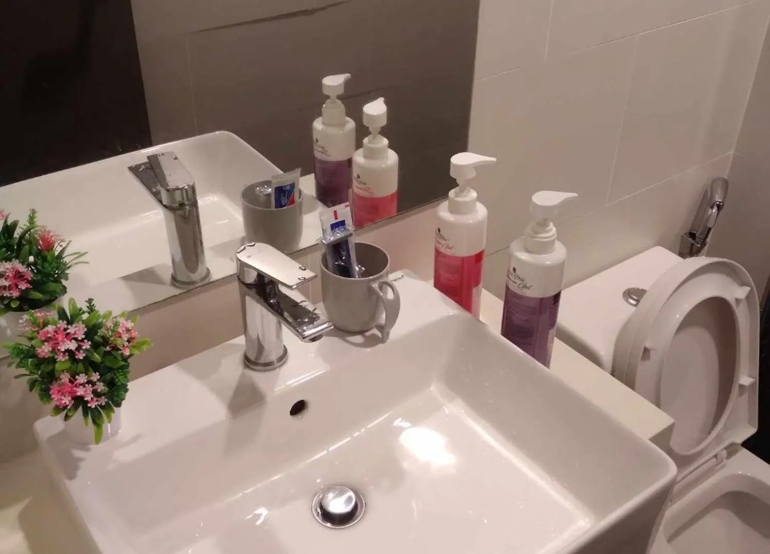 Konukevi Rooftop - Sky Pool - 2Br Premium Homestay - Georgetown 城市 6 Pax Malezya